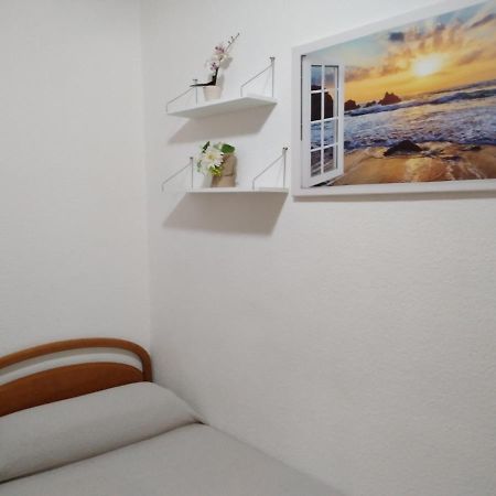 Cozy Single Room Mercado Central Аликанте Екстериор снимка